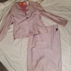 Vintage Tahari Size 2 Lilac Silk Suit